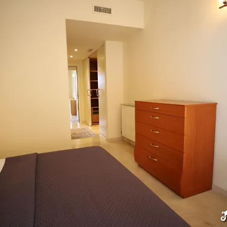 Apartment Parc Del Mar In Very Near