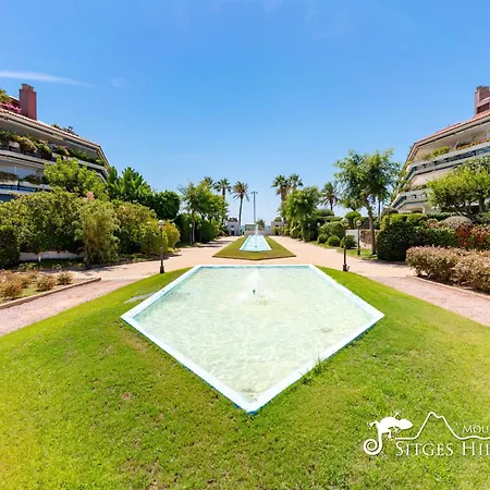 Parc Del Mar In Very Near דירה