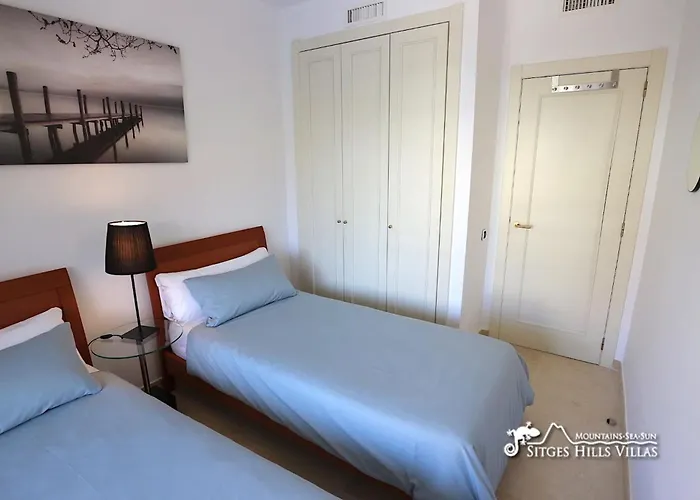 Parc Del Mar In Very Near *