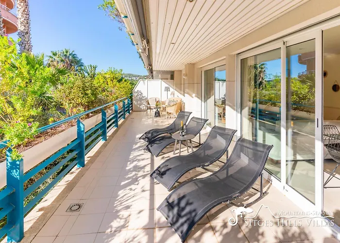 Parc Del Mar In Very Near * סיטגס